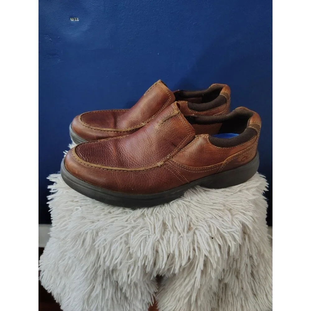 Clarks Men's Tumbled Brown Leather Loafers Size 11 Shoes
